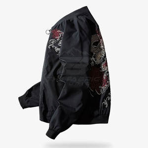 Chaqueta Sukajan Moderna de Moda Urbana, Cuello Alto, Logotipo Frontal, Bordado Elegante, Forro Suave, Ropa Casual Cómoda - Product Image 4