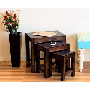Mesas auxiliares apilables de madera de sheesham con incrustaciones geométricas |   Muebles de Diseño Minimalista Ecológicos al por Mayor de Aqudus Saleem - Product Image 1