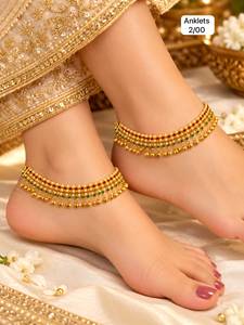 Chaîne de cheville Payal pour femme, en alliage plaqué rhodium imitation, ornée de perles blanches, de cristaux et de Kundan, sertie à griffes, style classique indien pour mariage hindou - Product Image 1