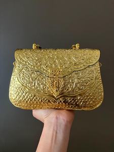 Carteras de mano personalizadas de metal artesanal con forma irregular, tamaño personalizado, de latón grabado, para fiestas, hermosas y a un precio asequible. - Product Image 6