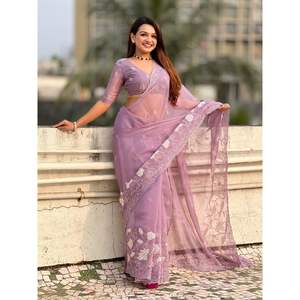 Sari en soie pure Chanda Kora Elite Weaves avec broderies florales, motifs Buttis et bordure ajourée pour mariages féminins - Product Image 5