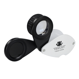 เครื่องมืออัญมณีวิทยามืออาชีพ 2-in-1: แว่นขยายสามเลนส์ 15 เท่า และฟิลเตอร์หยก/เชลซี สำหรับมรกตและไพลิน - Product Image 1