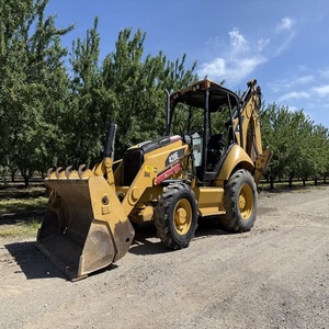 Chargeuse sur pneus Caterpillar CAT 420E d'occasion pour travaux de construction, en excellent état, avec livraison rapide - Product Image 2