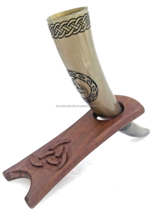 Promotion nouveau Style fait à la main buffle corne à boire avec support sculpté ivoire décoration exporté en gros de l'Inde - Product Image 2