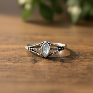 2.0 Grams Fine <b>Moonstone</b> <b>Ring</b> - Product Image 3
