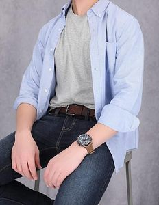 Ceinture Réversible Homme de Haute Qualité en Cuir Véritable de Luxe OEM avec Logo Personnalisé, Boucle Ardillon de Bonne Qualité, Fabrication en Usine, Vente en Gros - Product Image 2