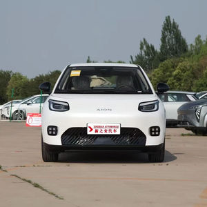 Mini Auto Eléctrico 2025 UT, Gran Oferta, Vehículo de Nueva Energía para Exportación, Autonomía de 330/420 km - Product Image 1