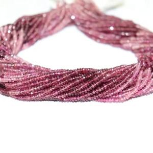 Nouveauté : Perles rondes facettées en rubellite de 4,5 mm, perles de tourmaline rose dégradées, brins - Product Image 1