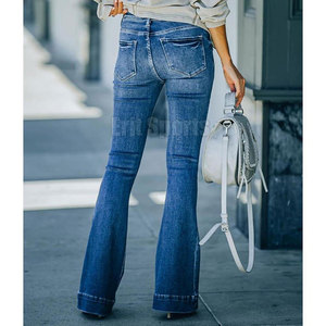 Pantalon évasé élégant pour femme, style urbain estival, en coton/polyester écologique et respirant, coupe confortable, design avant-gardiste - Product Image 3