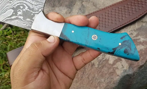 Couteau de chef professionnel en acier Damas avec manche en résine, forgé à la main, ambidextre, compatible lave-vaisselle, design moderne - LEGACY BLADES - Product Image 3