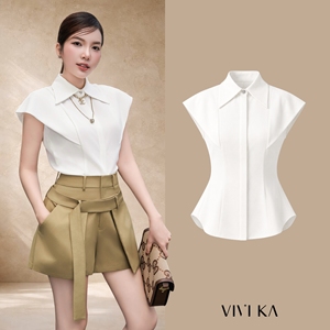 เสื้อเชิ้ตผู้หญิงสีขาว แขนสั้น คอปก ทรงเอ ไซส์ปกติ ผ้าป๊อปลิน สีพื้น ติดกระดุม กันยับ ระบายอากาศได้ดี - Product Image 1