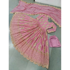 VESTIDO DE TRABAJO DE COLECCIÓN FESTIVAL CON PESADO BORDADO SECUENCIA ROSA - Product Image 1