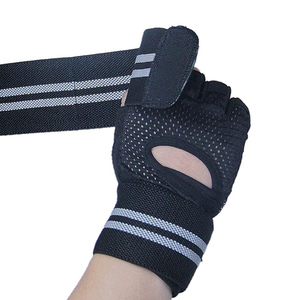 <b>Half</b> Finger Gym Gloves Mesh Material Black Adjustable Wrist Strap Non <b>Slip</b> Breathable Unisex Fitness Workout Gear - Product Image 3