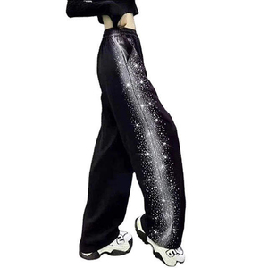 Pantalon de survêtement unisexe tendance en coton 100% de haute qualité, coupe ample, délavé à l'acide, avec strass personnalisés imprimés, style streetwear à jambe large - Product Image 3