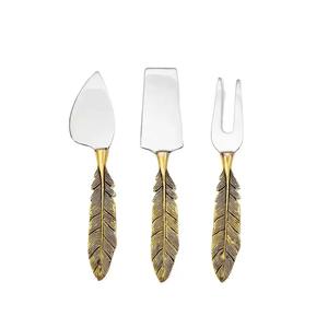 Juego de cuchillos para queso de metal de calidad garantizada, perfecto tanto para reuniones informales como para eventos de cena formales. - Product Image 2