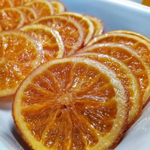 Tranches d'orange séchées de haute qualité, saveur riche, provenant d'usines vietnamiennes, export en vrac, sucrées et croustillantes, pour le thé et l'industrie alimentaire. - Product Image 1