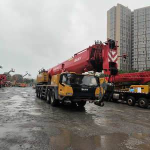 Grue sur camion Sany STC3000C8-8 de 300 tonnes, quasi neuve, modèle 2024, à vendre, grue hydraulique mobile avec contrepoids de 73,5 tonnes - Product Image 2