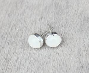 Pendientes de Plata de Ley con Piedra Lunar Arcoíris, Cabujón de Gema, Joyería Minimalista para Mujer, Proveedor Mayorista - Product Image 5