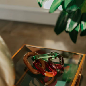 Chaîne décorative en résine acrylique écologique de qualité supérieure, personnalisée, élégante, faite à la main, décoration murale moderne pour la maison - Product Image 1