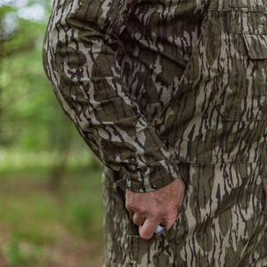 Salopette de chasse camouflage imperméable et isolée, respirante, pour sports d'hiver en extérieur - Product Image 3