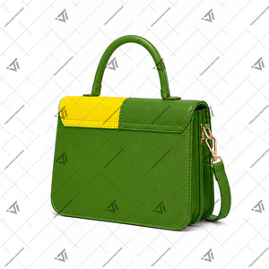 Bolso de Mano de la Hermandad Griega Chi Eta Phi al por Mayor para Mujer, Bordado con Bloques de Color, con Asa Superior, Bandolera y Bolso Tipo Satchel, Personalizado - Product Image 2