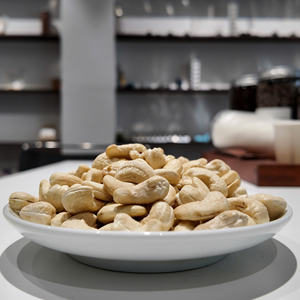 Nueces de Anacardo Orgánicas Frescas de África de Primera Calidad W180, Directamente del Fabricante, Venta al por Mayor Global, Proveedores de Vietnam, USDA - Product Image 2