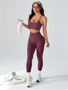 Ensemble de yoga décontracté 2 pièces pour femme : Soutien-gorge de sport à bretelles et Legging d'entraînement taille haute texturé losanges, léger et athlétique - Product Image 1
