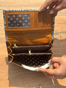 Nuevo bolso de mano de cuero tallado de piel de pelo hecho a mano occidental para mujer, gran oferta, funda de teléfono con estilo marrón en relieve, billetera espaciosa - Product Image 6