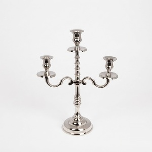 Candelabro de Aluminio de Diseño Lujoso Personalizado, Negro Mate, de 3 Brazos, Centro de Mesa para Decoración del Hogar y Bodas - Product Image 4