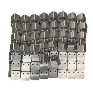 Lames de broyeur en plastique robustes, lames de machine de broyage industrielle, acier résistant à l'usure pour un traitement efficace des déchets - Product Image 2