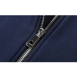 Conjunto Deportivo Azul Marino para Hombre, Sudadera con Capucha y Cordón Ajustable, Bolsillos Laterales, Estilo Deportivo Casual, Transpirable, Corte Regular 2 - Product Image 2