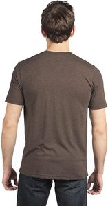 T-shirt homme uni marron à manches courtes Next Level Men en polyester/coton, fabriqué à partir de tissu pré-rétréci 65% polyester et 35% coton. - Product Image 2
