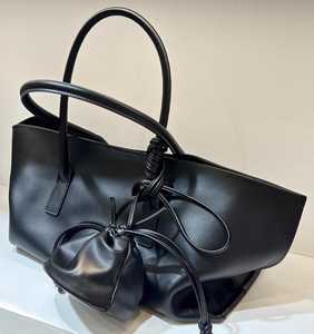 Sac à main en cuir pour femme en gros – Sac à main de créateur pour femme – Sac élégant de qualité export - Product Image 3