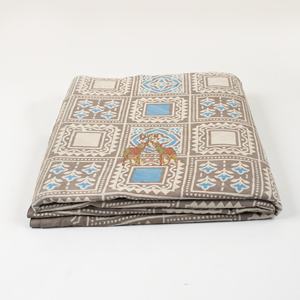 Tissu en coton bio léger imprimé à la main Kashish indien pour la décoration intérieure, l'artisanat, les housses de voiture et les chemises pour garçons - Product Image 4