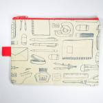 Borsa portaoggetti con cerniera A6 con motivo FC-5 cancelleria - Product Image 1
