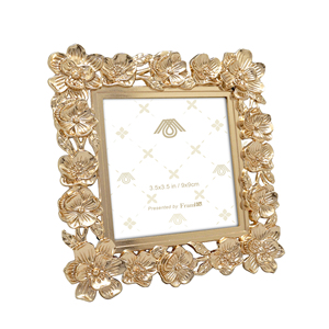 Cadre photo en alliage de zinc, carré, or, motif floral, 3.5 "X 3.5" - Product Image 2