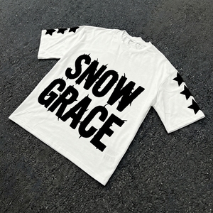 เสื้อยืดสีขาวแขนสั้นคอกลมสไตล์สตรีทพิมพ์ลายผ้าเจอร์ซีย์คอตตอนทรงปกติสำหรับผู้ชายของสโนว์เกรซ - Product Image 3