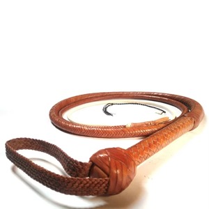 Látigos de Equitación Personalizables en Tamaños y Colores, Látigo de Doma de Cuero de Alta Calidad con Fibra en el Interior, Látigos para Montar a Caballo - Product Image 5
