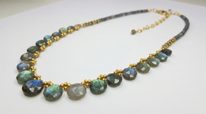 Collier en pierres précieuses de labradorite facettée en argent sterling 925 plaqué or avec chaîne réglable pour les fêtes, les mariages, les cadeaux - Product Image 3