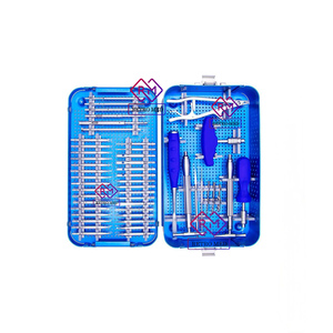 Kit de retrait de vis cassées, un kit complet d'instruments chirurgicaux orthopédiques réutilisables par MEDICAB INSTRUMENTS - Product Image 1