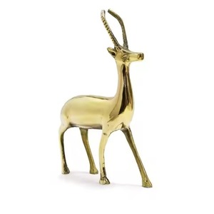 Décoration élégante pour la maison en métal en forme de renne, idéale pour les thèmes de Noël et d'hiver - Product Image 3