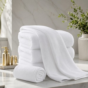 Toalla de Baño de Algodón Puro Blanco de Primera Calidad, 550 GSM, Ultra Suave, Gruesa, Altamente Absorbente y Duradera, Ideal para Hoteles, Spa y Resorts - Product Image 2