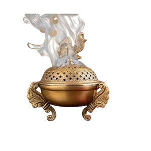 Lámpara de latón puro hecha a mano, diseño antiguo, quemador de incienso para purificación del aire y fragancia espiritual en el hogar, con tapa decorativa de pavo real. - Product Image 1