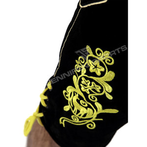Pantalones cortos tradicionales bávaros de cuero de cabra, Lederhosen bordados a medida con tirantes para el Oktoberfest y eventos culturales - Product Image 4