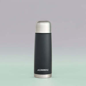 Bouteille d'eau isotherme sous vide en acier inoxydable noir, double paroi, réutilisable, ergonomique, portable pour les voyages - Product Image 1