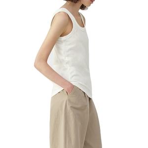 Camisola Interior Transpirable para Mujer al por Mayor con Base Anti-Transparencias, Cuello Redondo, Diseño Liso, Top Casual sin Mangas - Product Image 3