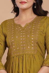 <b>Women's</b> Olive Green Cotton <b>Kurta</b> With Embroidery 3/4 Sleeve Casual Loose Fit Regular Length Ethnic Wear India Pakistan Style - Product Image 6