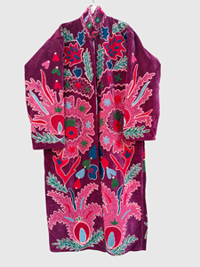 Manteau long en velours brodé à la main pour femme, motif floral chic prairie, col mandarin, manches longues, vêtement d'hiver - Product Image 3