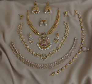 ชุดสร้อยคอ CZ แบบด้าน เหมาะสำหรับใส่ลำลองและงานปาร์ตี้ - Product Image 1