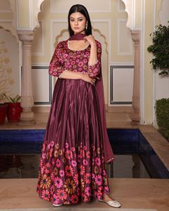 Meilleures ventes : Costume Anarkali pour femme, couleur café, manches 3/4, en crêpe de soie Chinon, semi-couture, séchage rapide, extensible, pour mariages et fêtes - Product Image 3